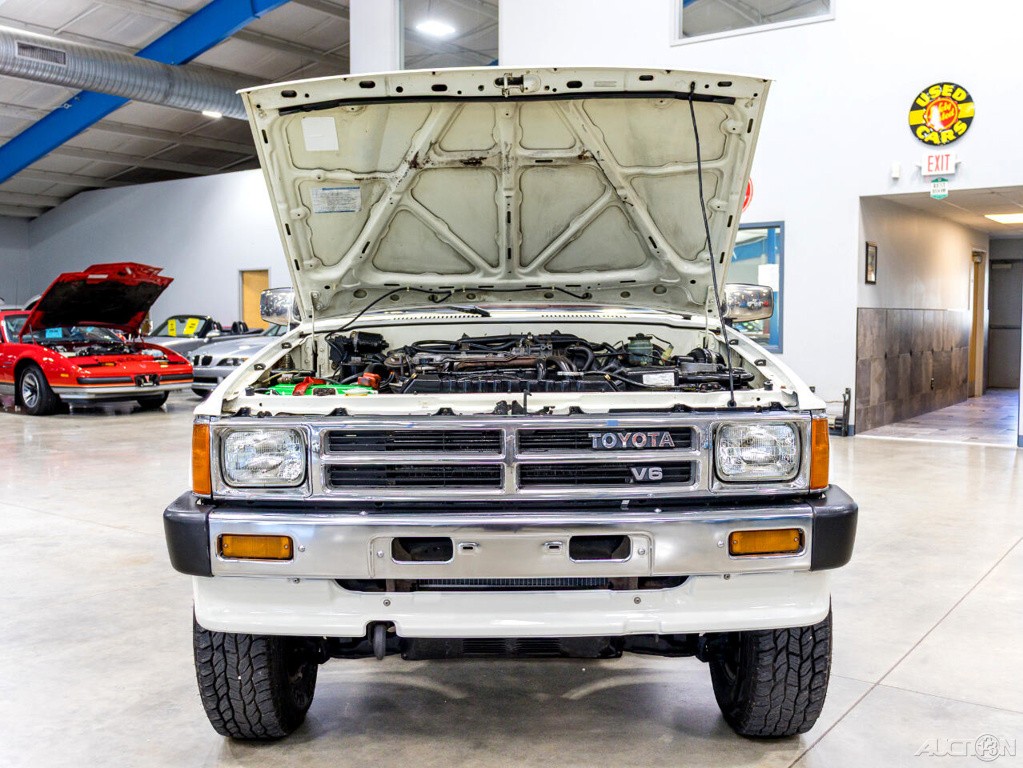 Toyota-4Runner-1988-SUV-9