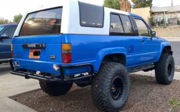 Toyota-4runner-1985-blue-1