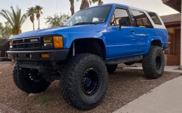 Toyota-4runner-1985-blue
