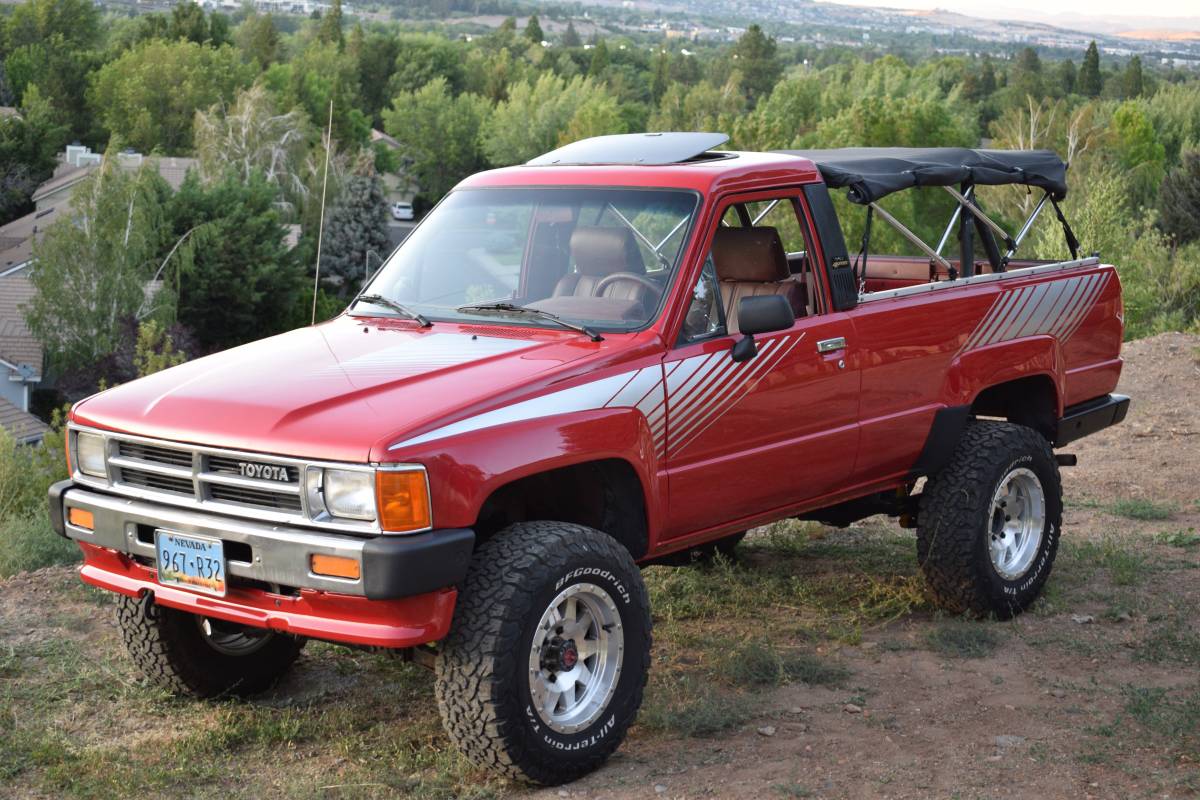 Toyota-4runner-1988-18