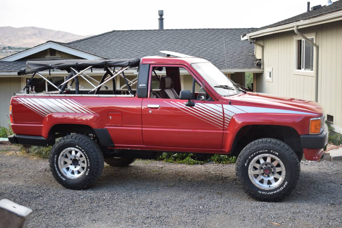 Toyota-4runner-1988-22