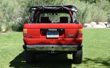 Toyota-4runner-1988-28
