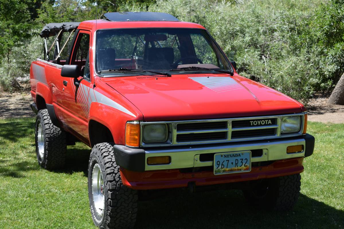 Toyota-4runner-1988-3
