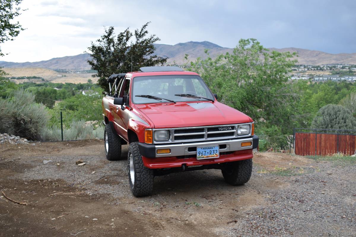Toyota-4runner-1988-9