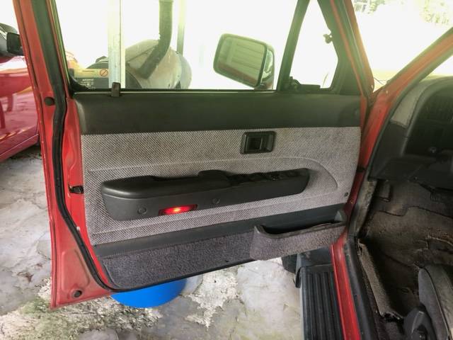 Toyota-4runner-1990-red-12