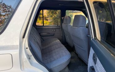 Toyota-4runner-1991-10