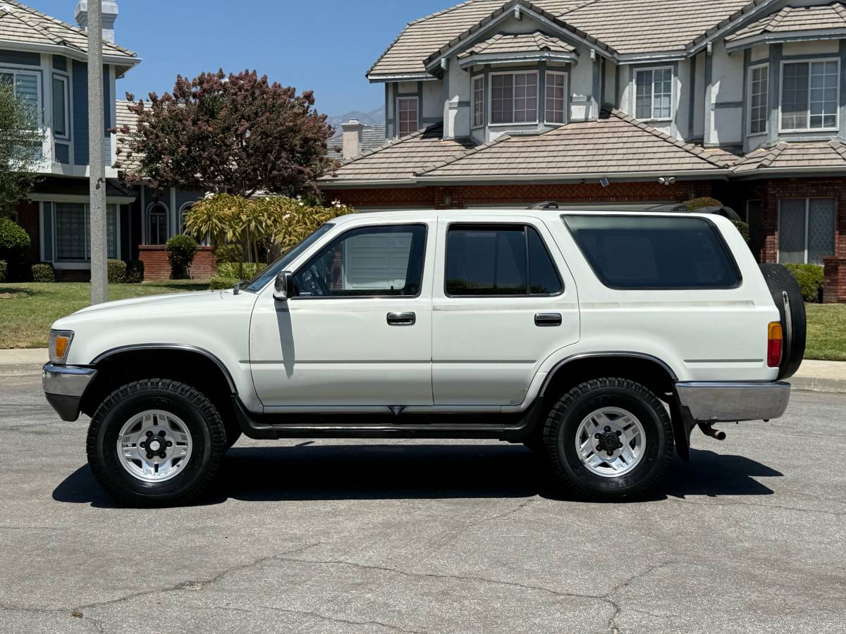 Toyota-4runner-1991-4
