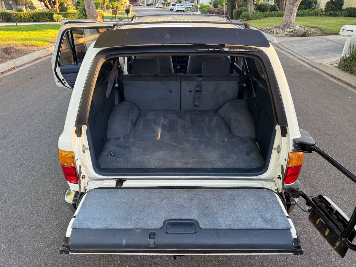 Toyota-4runner-1991-6
