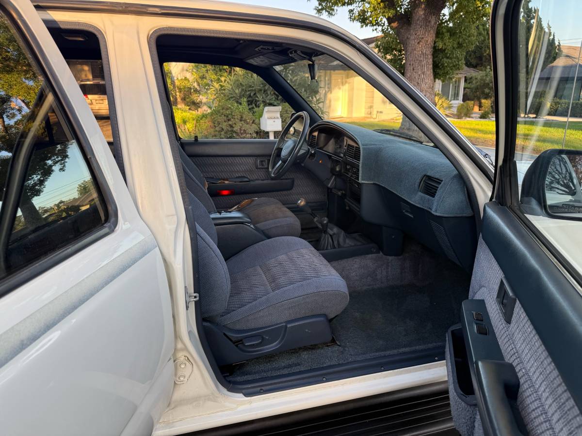 Toyota-4runner-1991-8