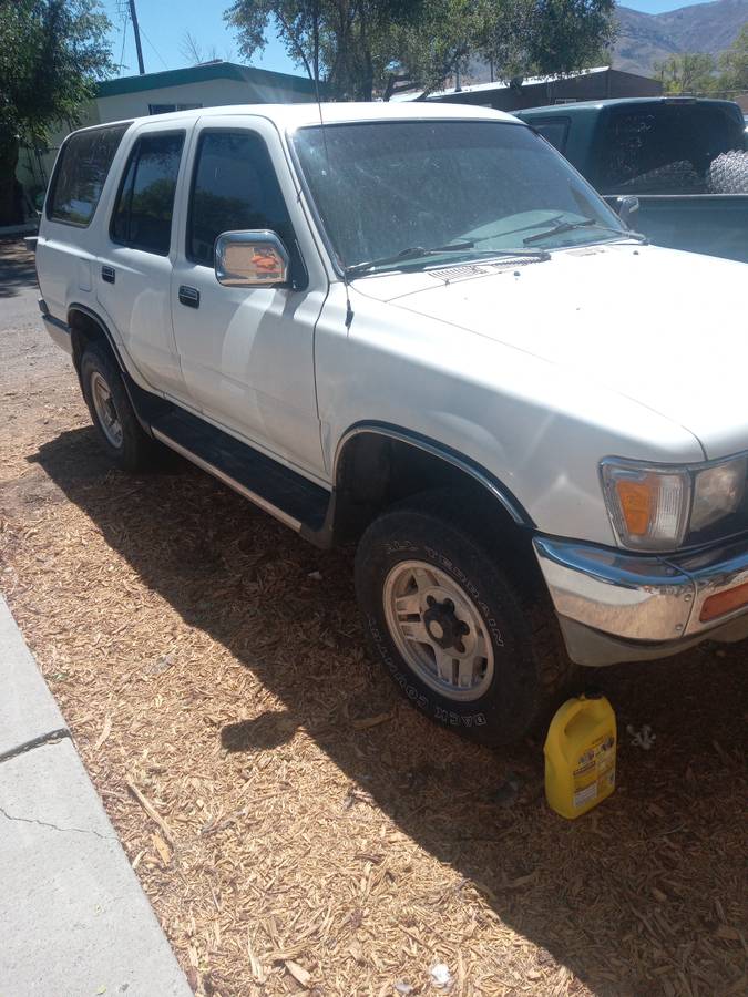 Toyota-4runner-1991-white-1