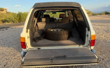 Toyota-4runner-1992-white-15