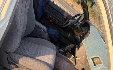 Toyota-4runner-1992-white-16