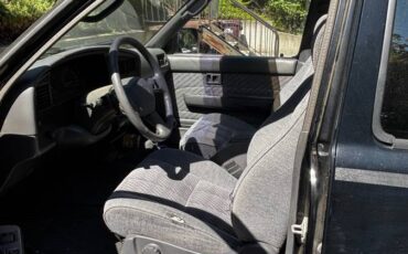 Toyota-4runner-1994-black-2