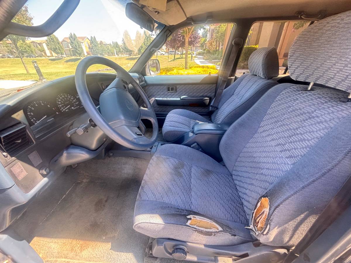 Toyota-4runner-1995-4