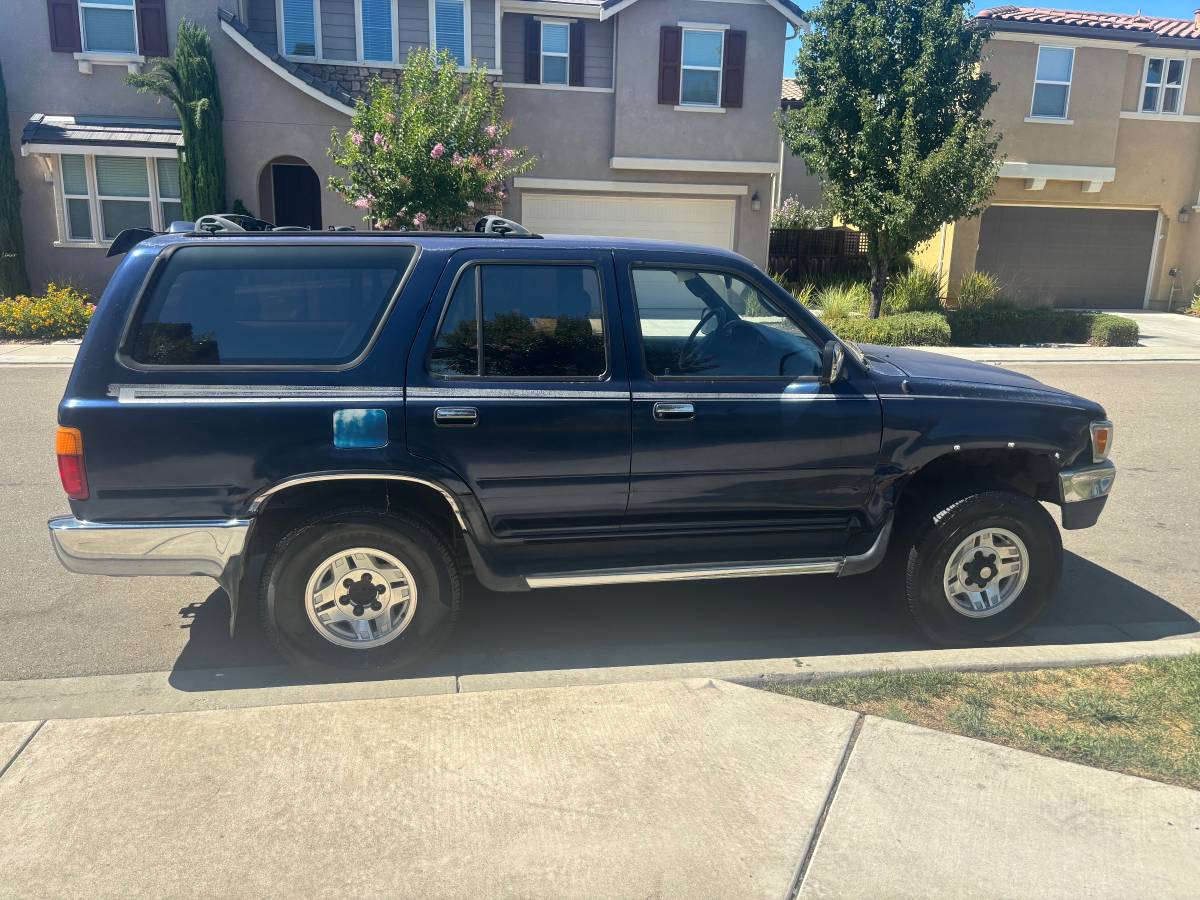 Toyota-4runner-1995-8
