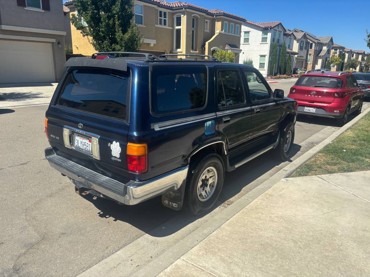 Toyota-4runner-1995