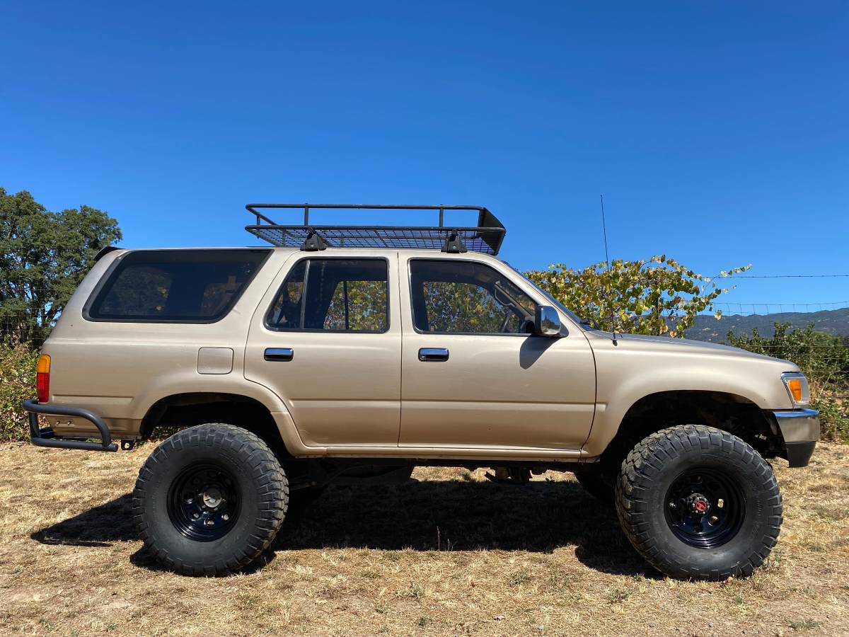 Toyota-4runner-1995-brown-1