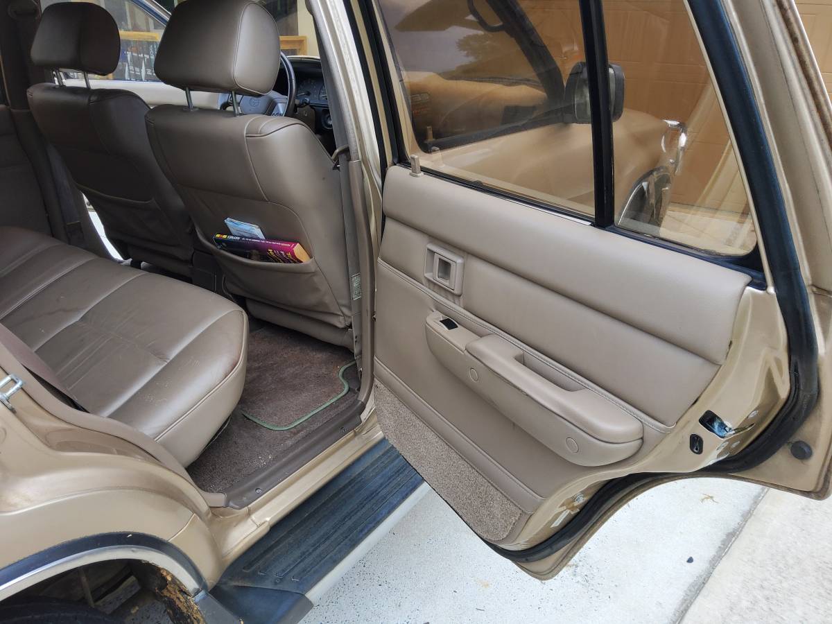 Toyota-4runner-1995-brown-10