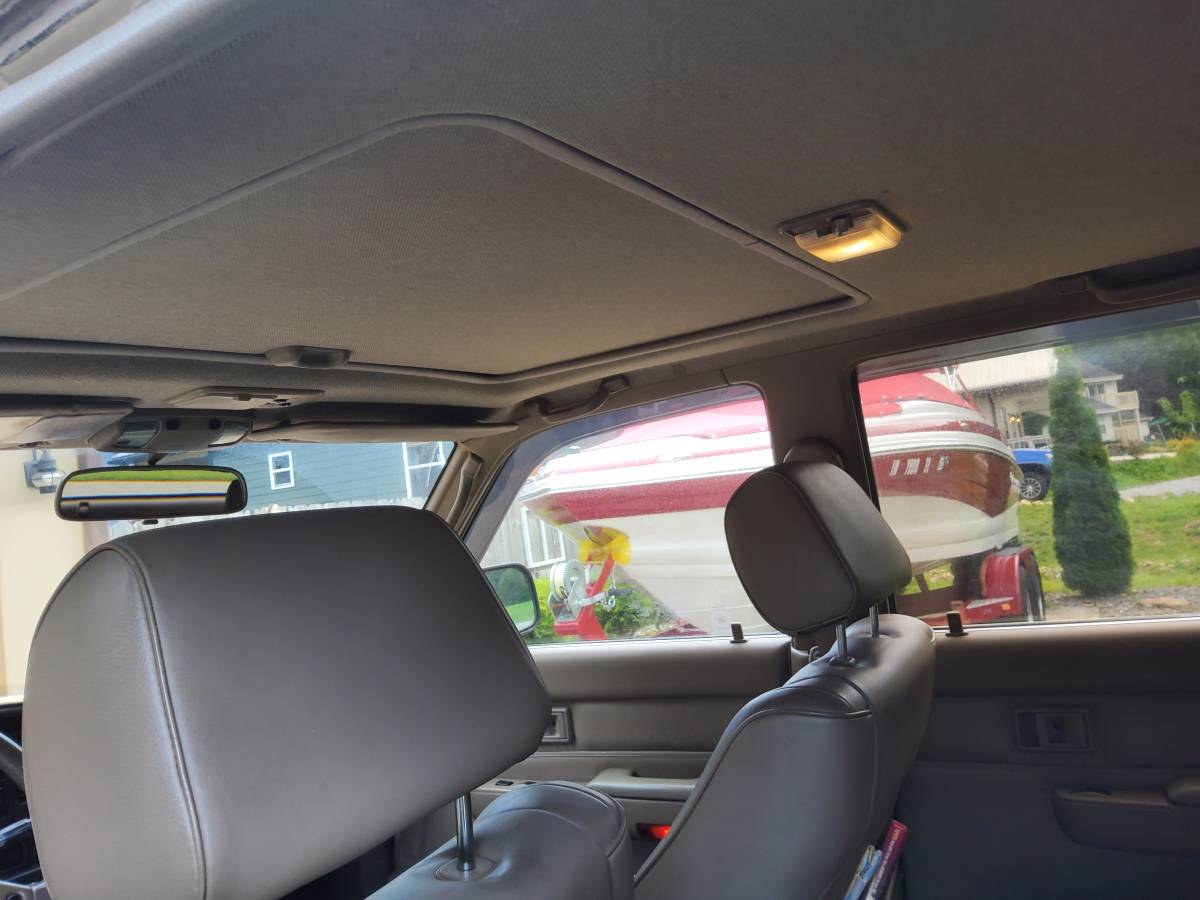 Toyota-4runner-1995-brown-13