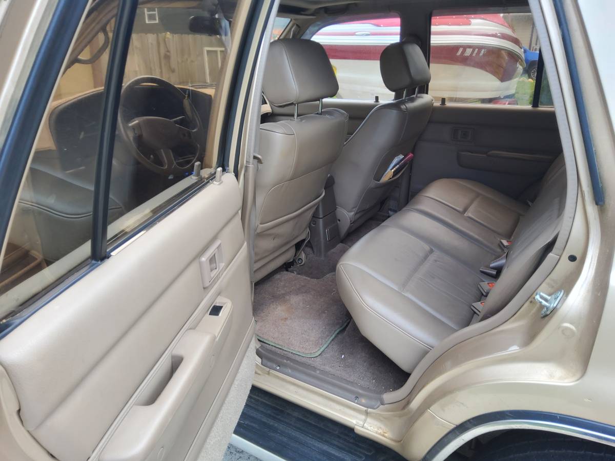 Toyota-4runner-1995-brown-18