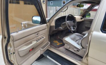 Toyota-4runner-1995-brown-19
