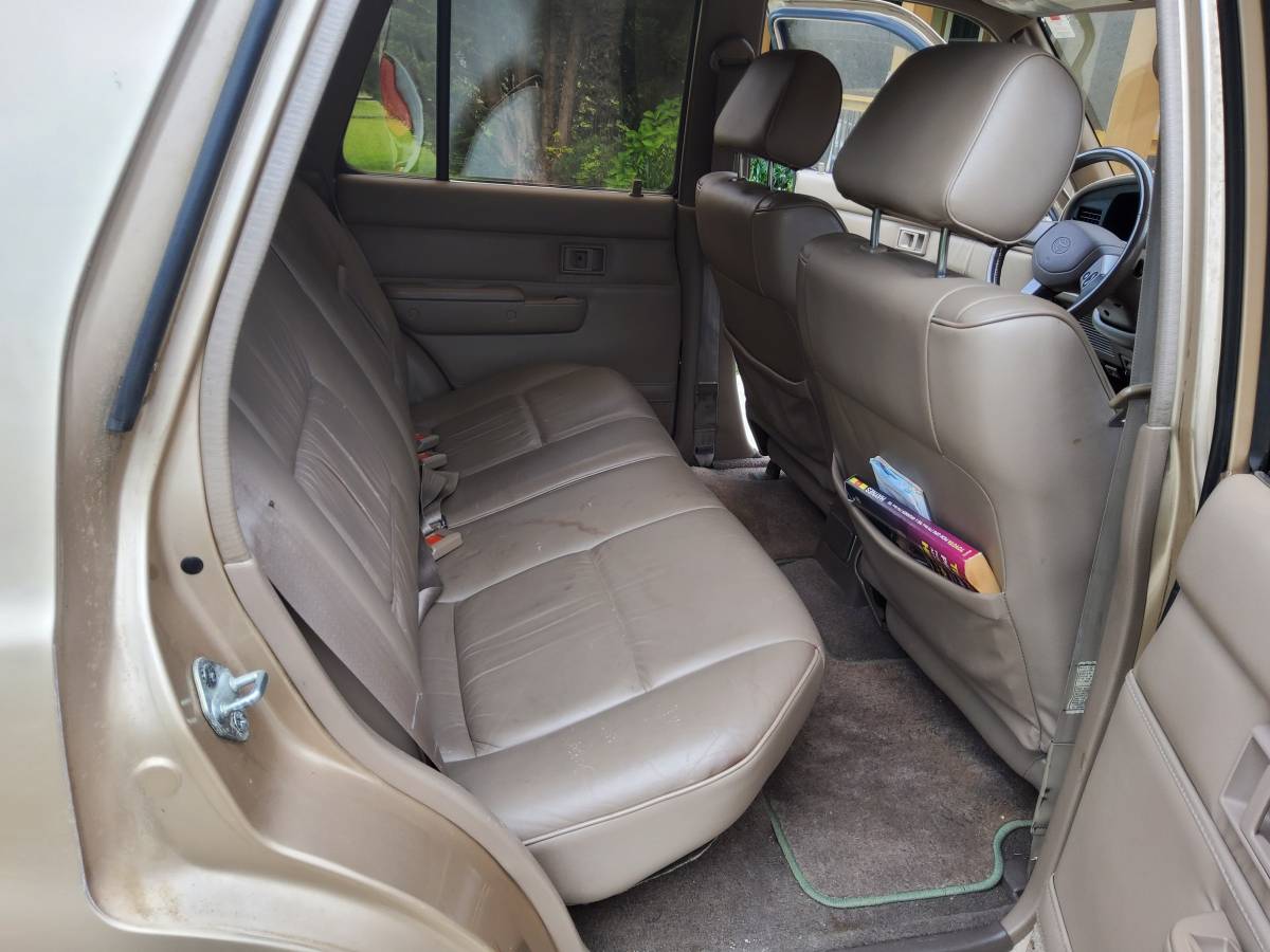Toyota-4runner-1995-brown-9