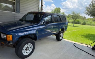 Toyota-4runner-4wd-1986