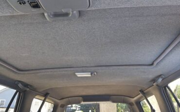 Toyota-4runner-4wd-1990-grey-11