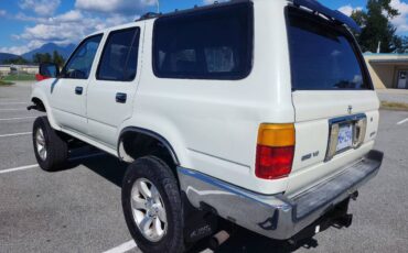 Toyota-4runner-4x4-sr5-v6-1995-white-1