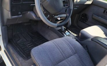 Toyota-4runner-4x4-sr5-v6-1995-white-5