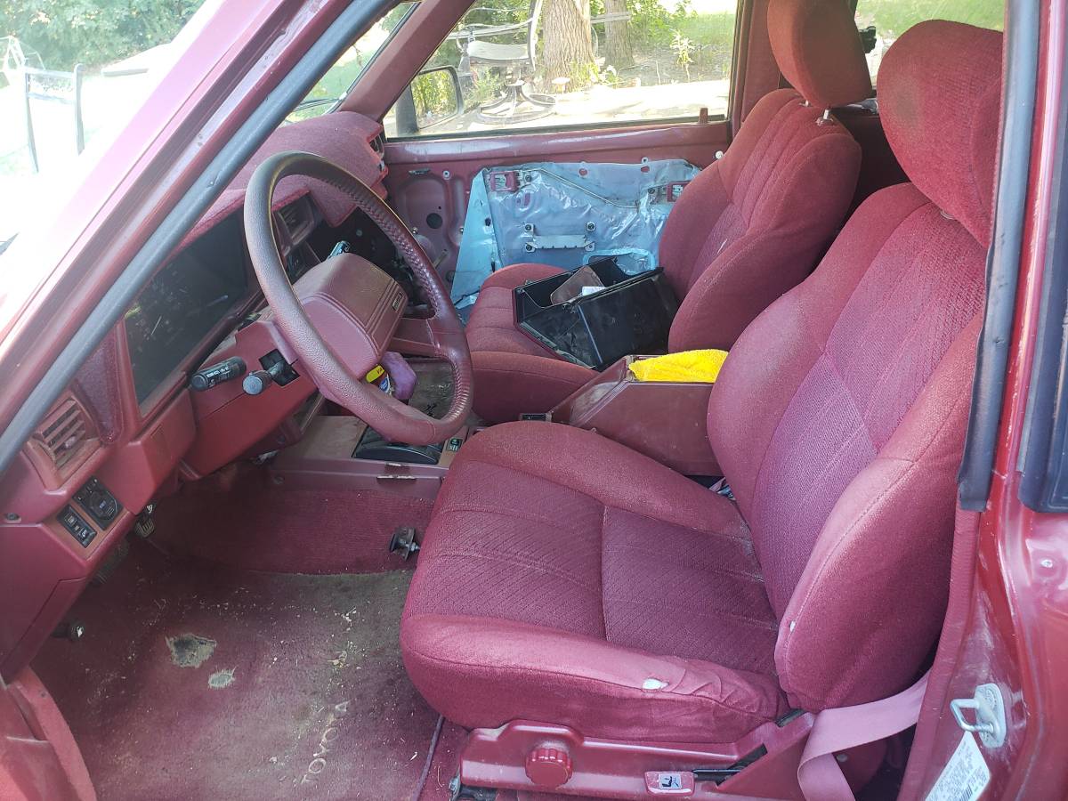 Toyota-4runner-sr5-1989-red-2