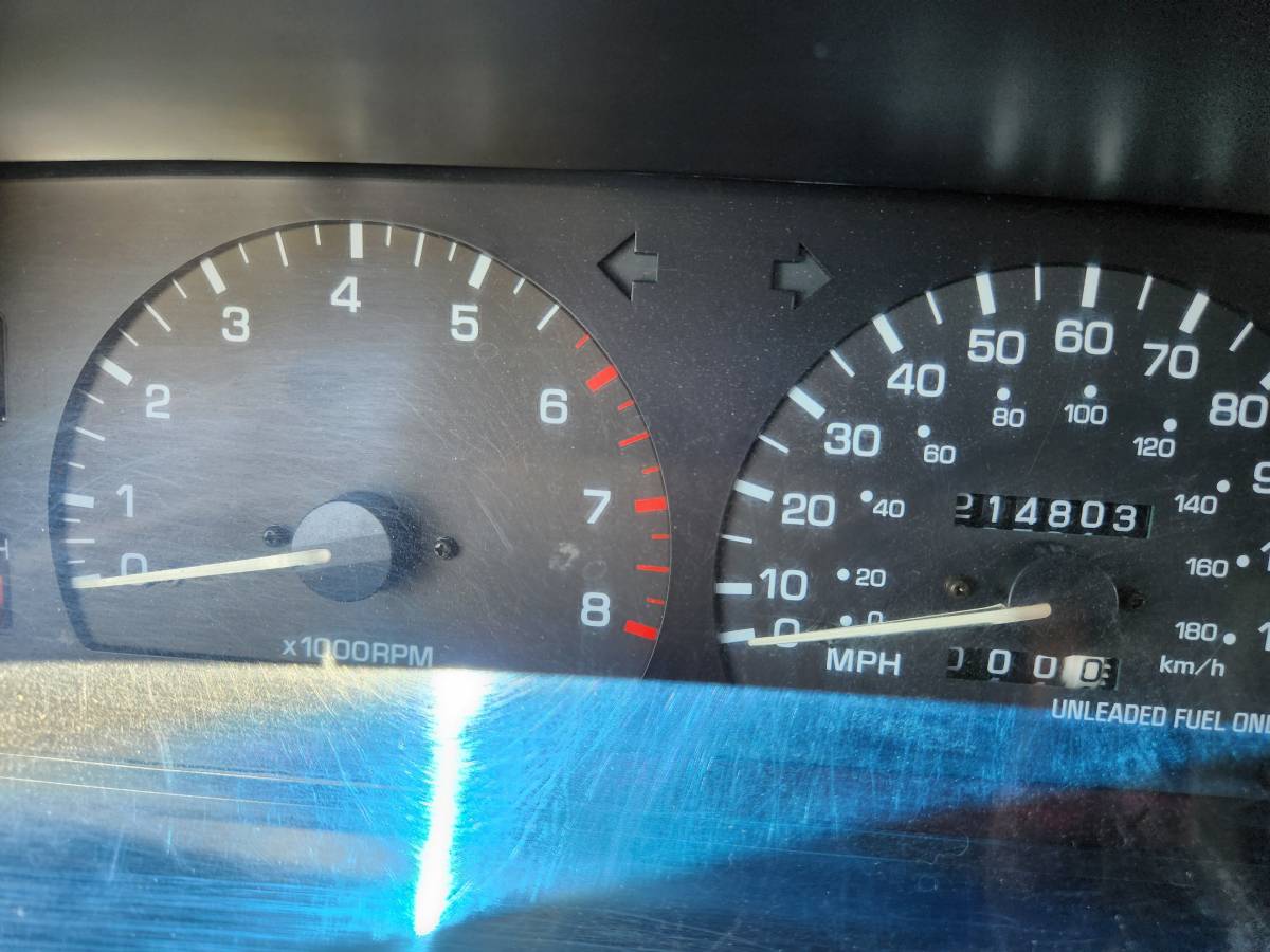 Toyota-4runner-sr5-1992-white-12