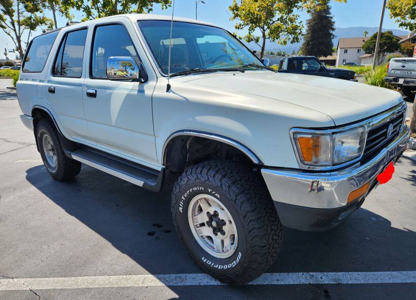 Toyota-4runner-sr5-1992-white-18