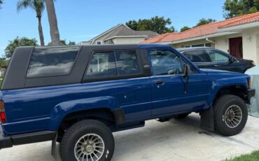 Toyota-4runner-sr5-4x4-1986-blue-14