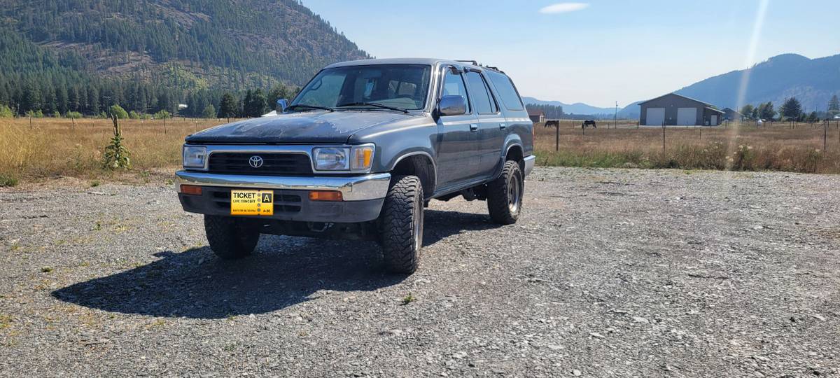 Toyota-4runner-sr5-4x4-1992-grey-1