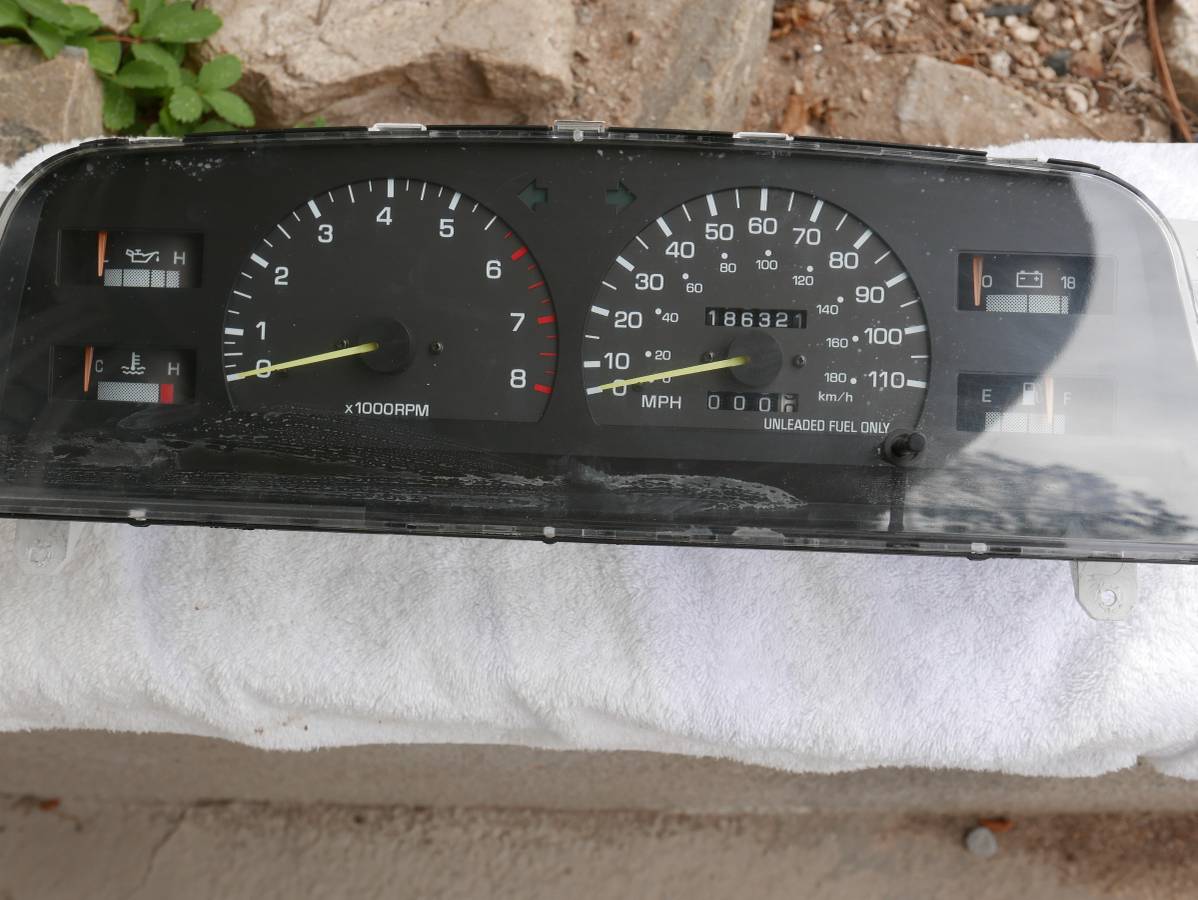 Toyota-4runner-sr5-4x4-1994-brown-12