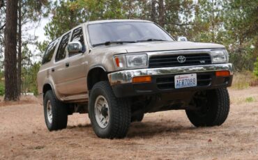 Toyota-4runner-sr5-4x4-1994-brown-13