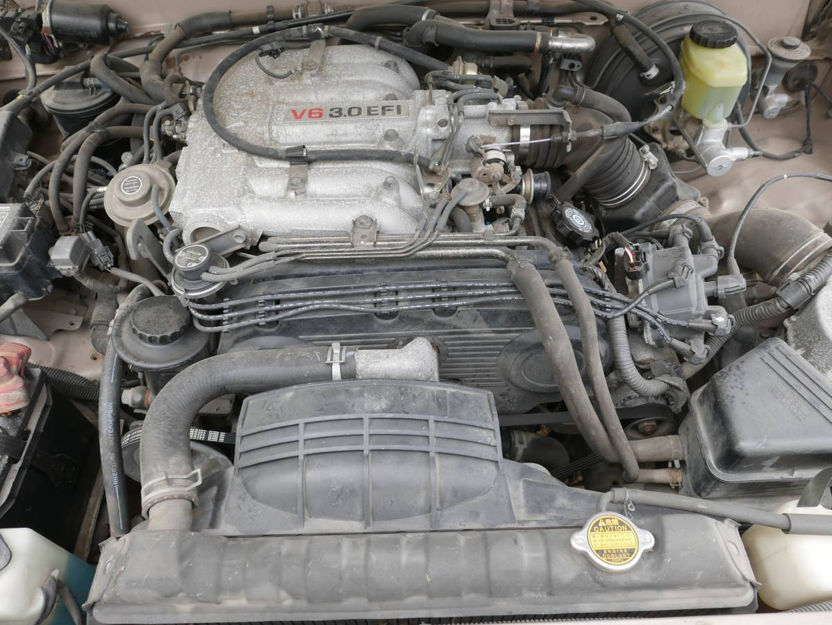 Toyota-4runner-sr5-4x4-1994-brown-14