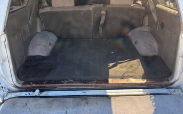 Toyota-4runner-sr5-4x4-1994-white-1