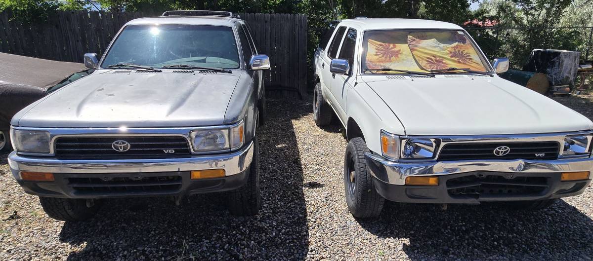 Toyota-4runner-sr5-4x4-1995