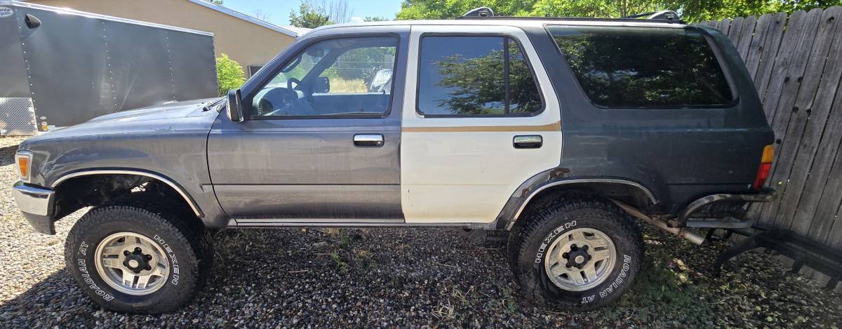 Toyota-4runner-sr5-4x4-1995-2