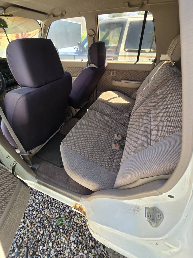 Toyota-4runner-sr5-4x4-1995-7