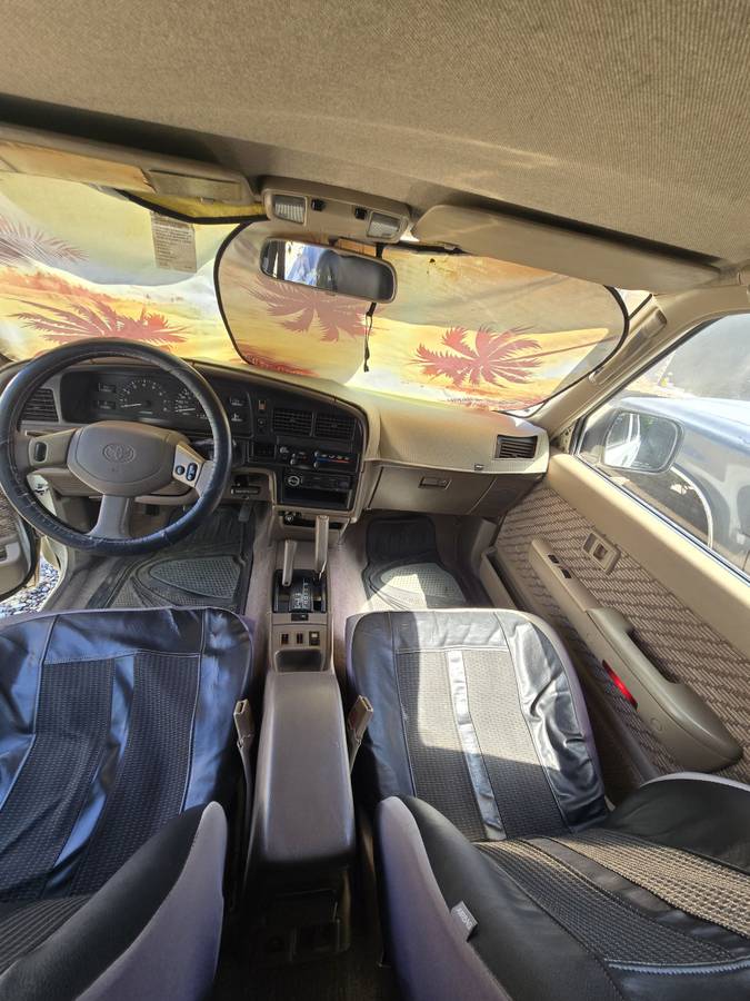 Toyota-4runner-sr5-4x4-1995-7