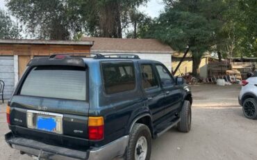 Toyota-4runner-sr5-4x4-1995-green-3