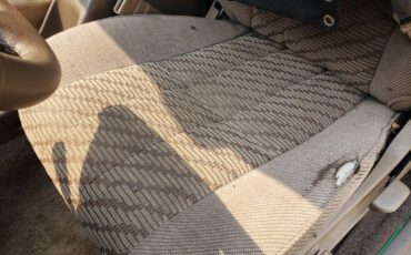 Toyota-4runner-sr5-4x4-1995-white-5