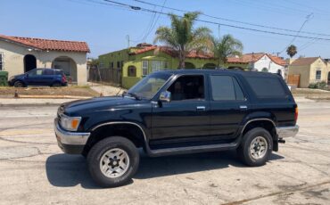Toyota-4runner-sr5-premium-gas-1995-black