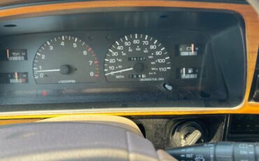 Toyota-4runner-sr5-premium-gas-1995-black-6