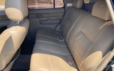 Toyota-4runner-sr5-premium-gas-1995-black-9