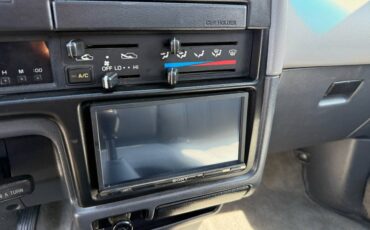 Toyota-4wd-pickups-1990-blue-18