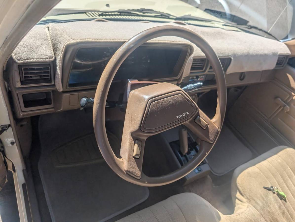 Toyota-4x4-1988-9